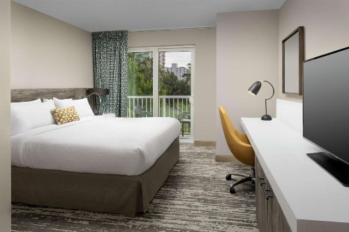 Hilton Garden Inn Miami Brickell South - image 22