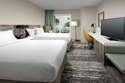 Hilton Garden Inn Miami Brickell South - image 34