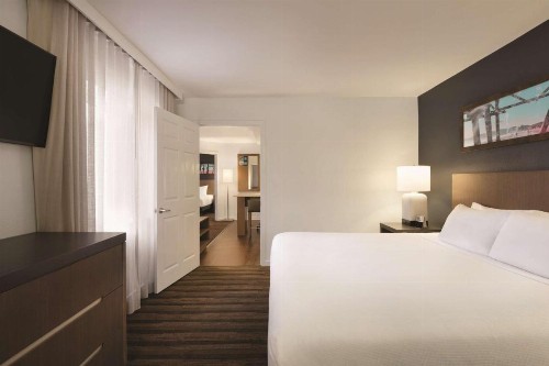 Hyatt House Miami Airport - image 12