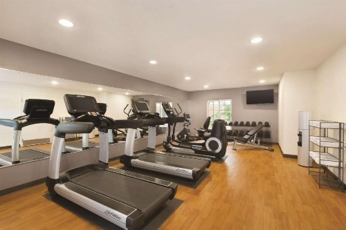 Hyatt House Miami Airport - image 22