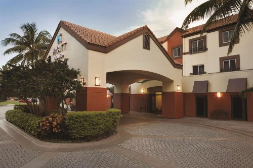 Hyatt House Miami Airport - image 25