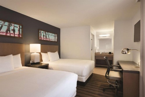 Hyatt House Miami Airport - image 45