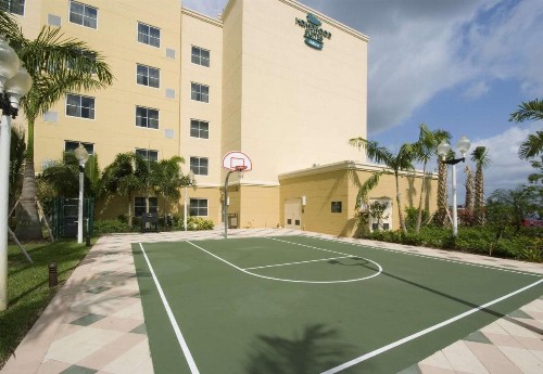 Homewood Suites by Hilton Miami - Airport West - image 13