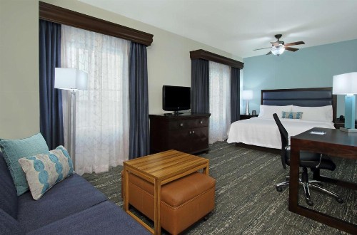 Homewood Suites by Hilton Miami - Airport West - image 4