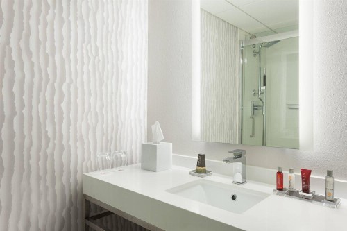 Miami Airport Marriott - image 30