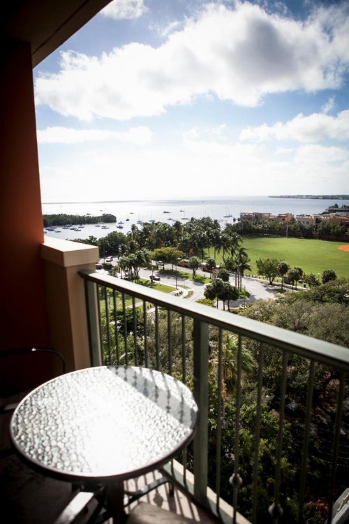 The Mutiny Luxury Suites Hotel - image 17