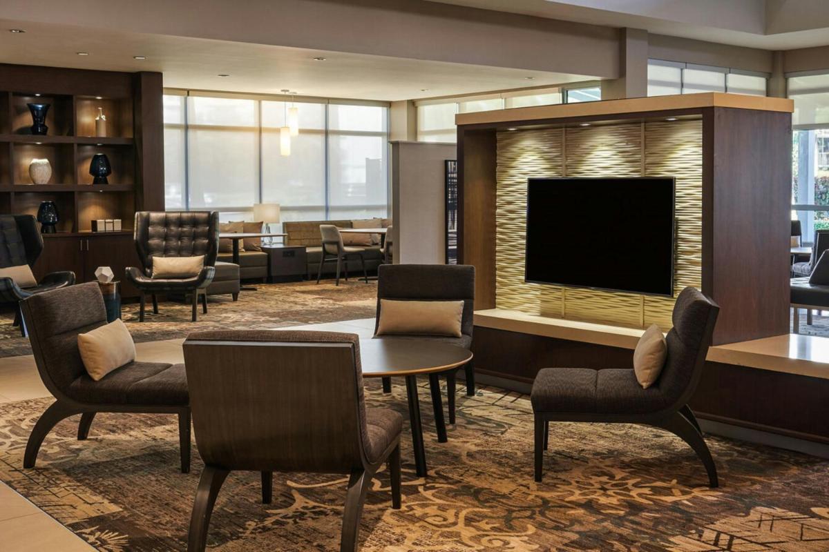 Residence Inn by Marriott Miami Airport - image 3