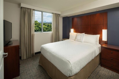 Residence Inn by Marriott Miami Airport - image 5