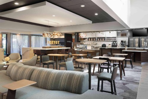 Courtyard Miami Airport West/Doral - image 20
