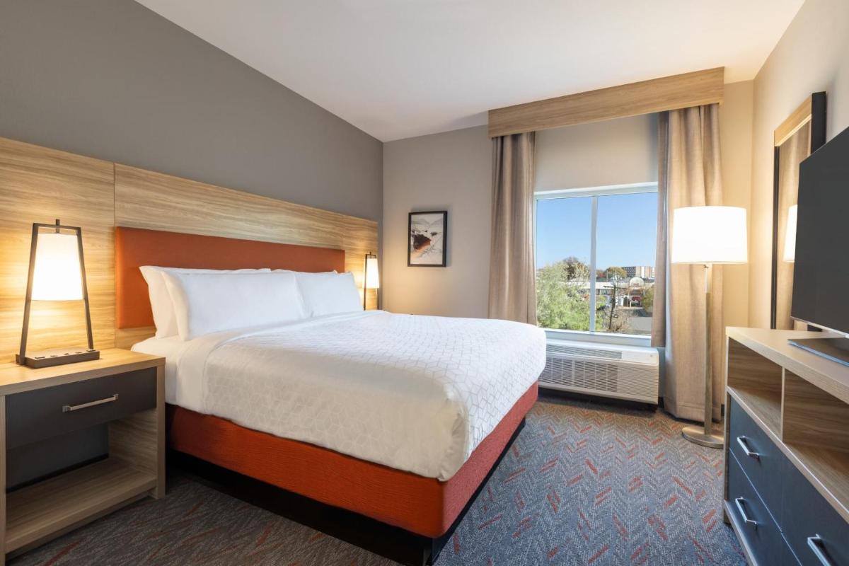 TownePlace Suites Miami Airport West/Doral Area - image 6