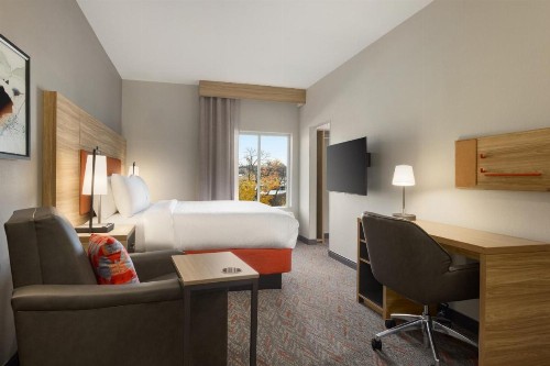 TownePlace Suites Miami Airport West/Doral Area - image 7