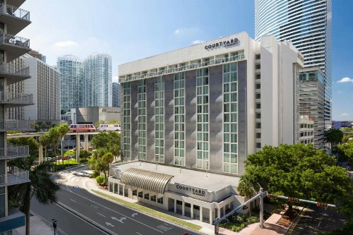 Courtyard Miami Downtown Brickell Area - image 42
