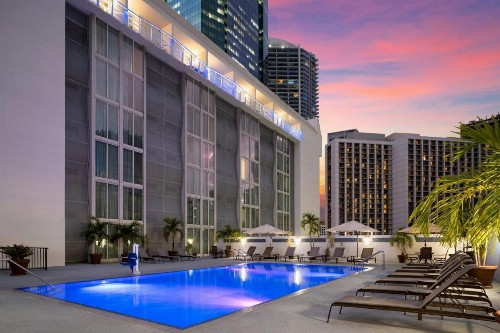 Courtyard Miami Downtown Brickell Area - image 49