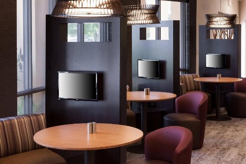 Courtyard by Marriott Miami at Dolphin Mall - image 38