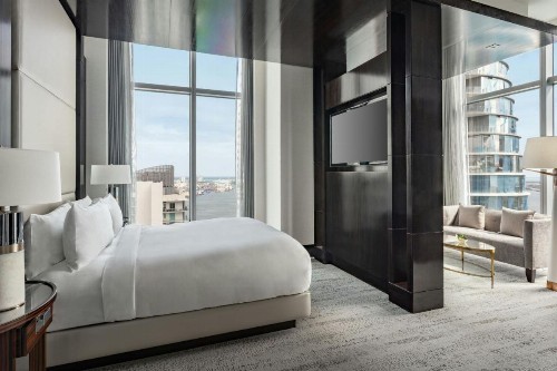 JW Marriott Marquis Miami - image 6