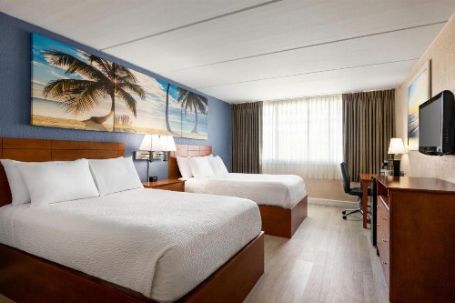 Days Inn by Wyndham Miami International Airport - image 11