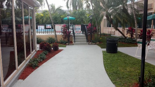 Days Inn by Wyndham Miami International Airport - image 36