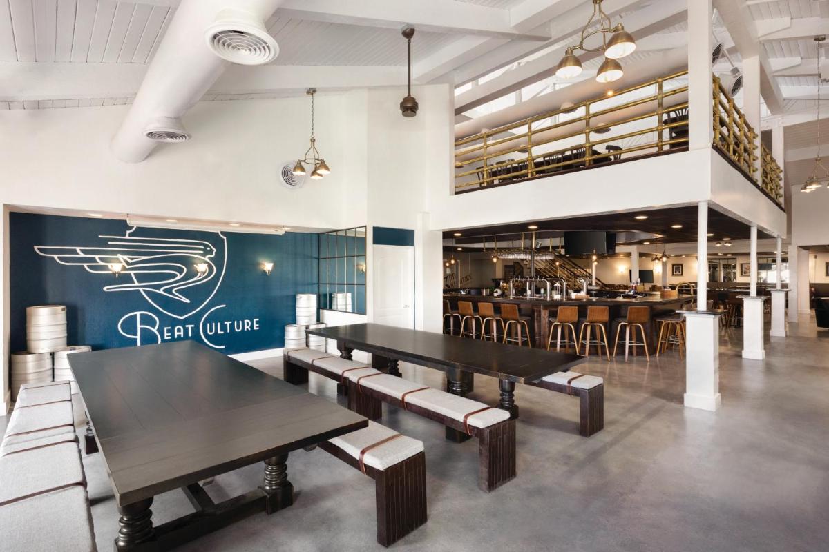 Days Inn by Wyndham Miami International Airport - image 6