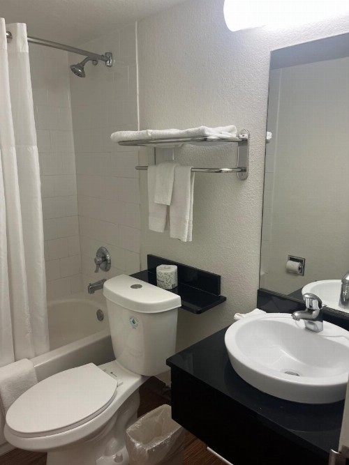 Motel 6-Miami FL - image 9