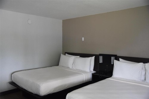 Motel 6-Miami FL - image 27