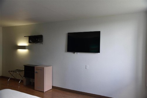 Motel 6-Miami FL - image 34