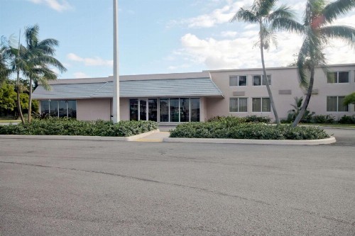 Motel 6-Miami FL - image 2