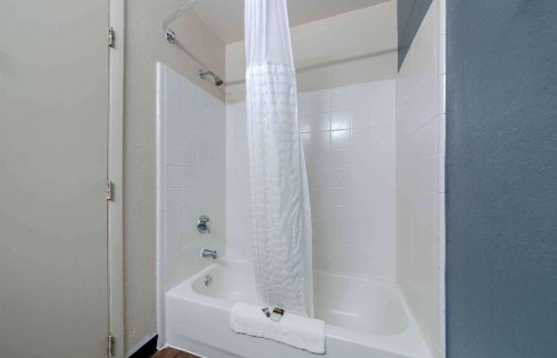 Extended Stay America Suites - Miami - Airport - Doral - image 23