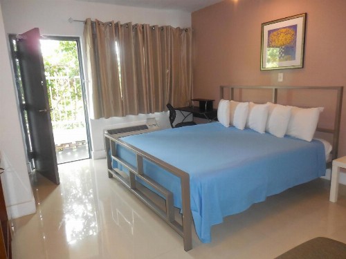 Shalimar Motel - image 4