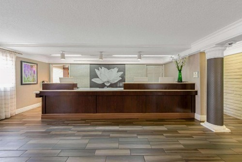 La Quinta Inn by Wyndham Miami Airport North - image 16