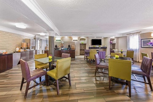 La Quinta Inn by Wyndham Miami Airport North - image 32
