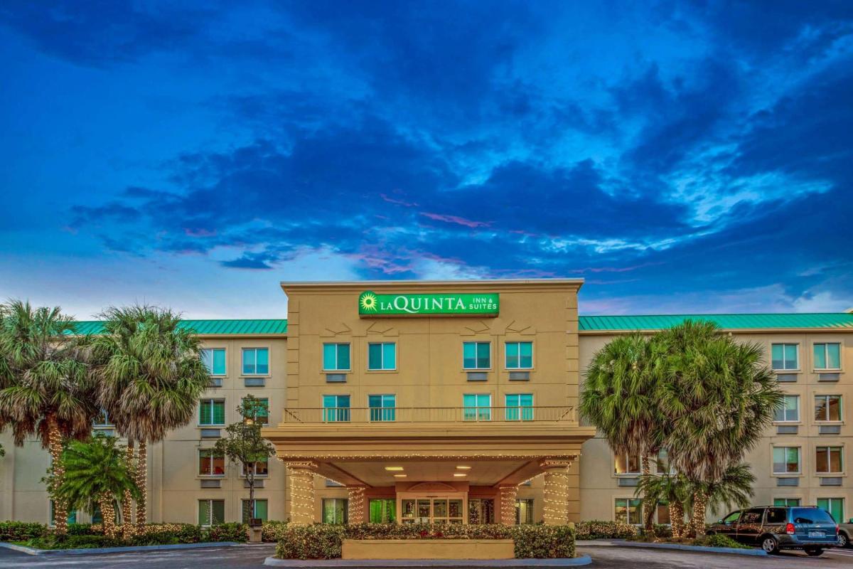 La Quinta by Wyndham Miami Cutler Bay - image 6