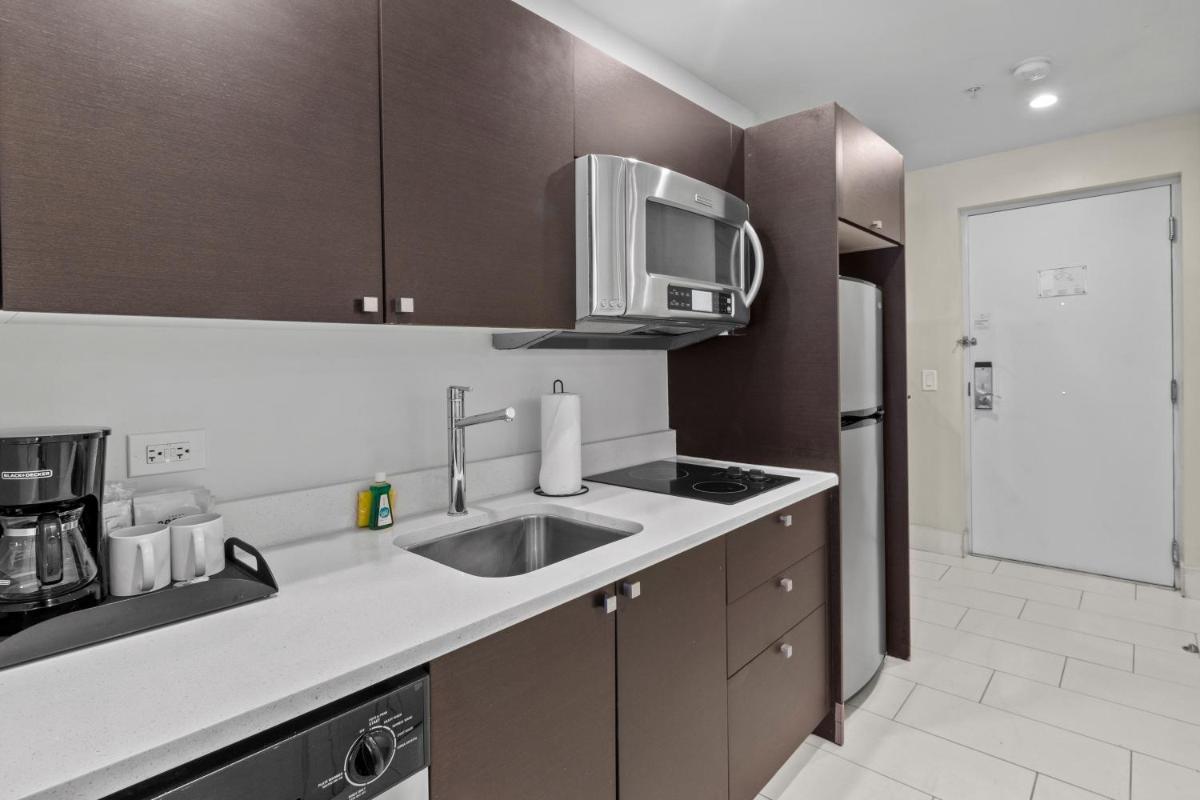 Provident Doral At The Blue - image 3