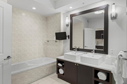 Provident Doral At The Blue - image 37