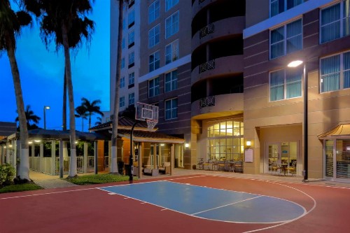 Staybridge Suites Miami Doral Area an IHG Hotel - image 38
