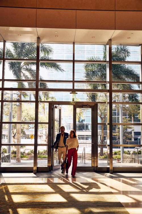 Four Seasons Hotel Miami - image 19