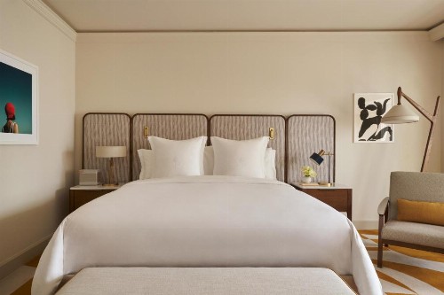 Four Seasons Hotel Miami - image 41
