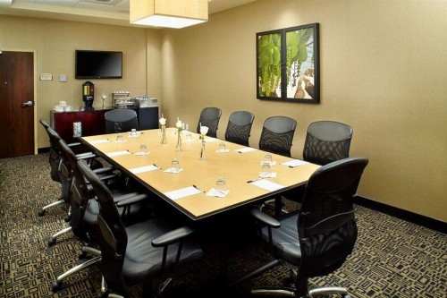 Cambria Hotel Miami Airport - Blue Lagoon - image 5