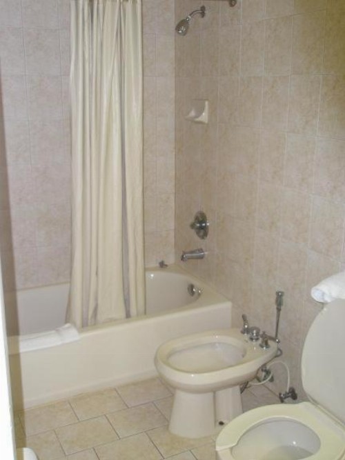 Miami Princess Hotel - image 20