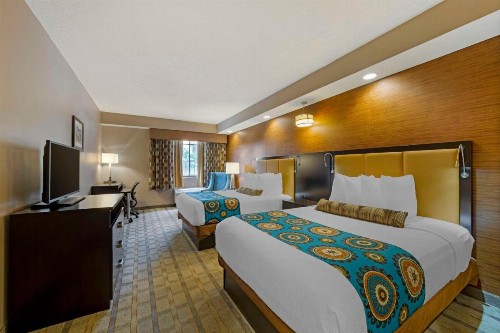 Best Western Plus Miami Executive Airport Hotel and Suites - image 2