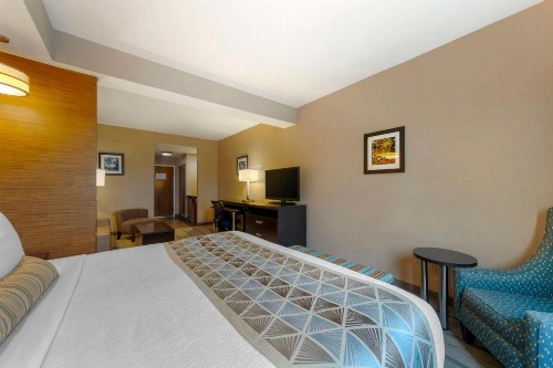 Best Western Plus Miami Executive Airport Hotel and Suites - image 20