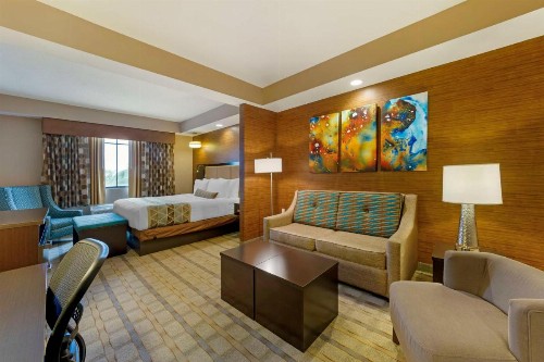 Best Western Plus Miami Executive Airport Hotel and Suites - image 32