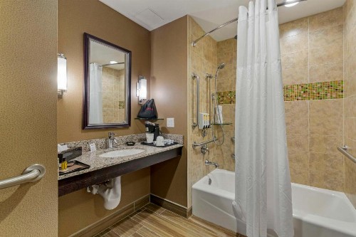 Best Western Plus Miami Executive Airport Hotel and Suites - image 6