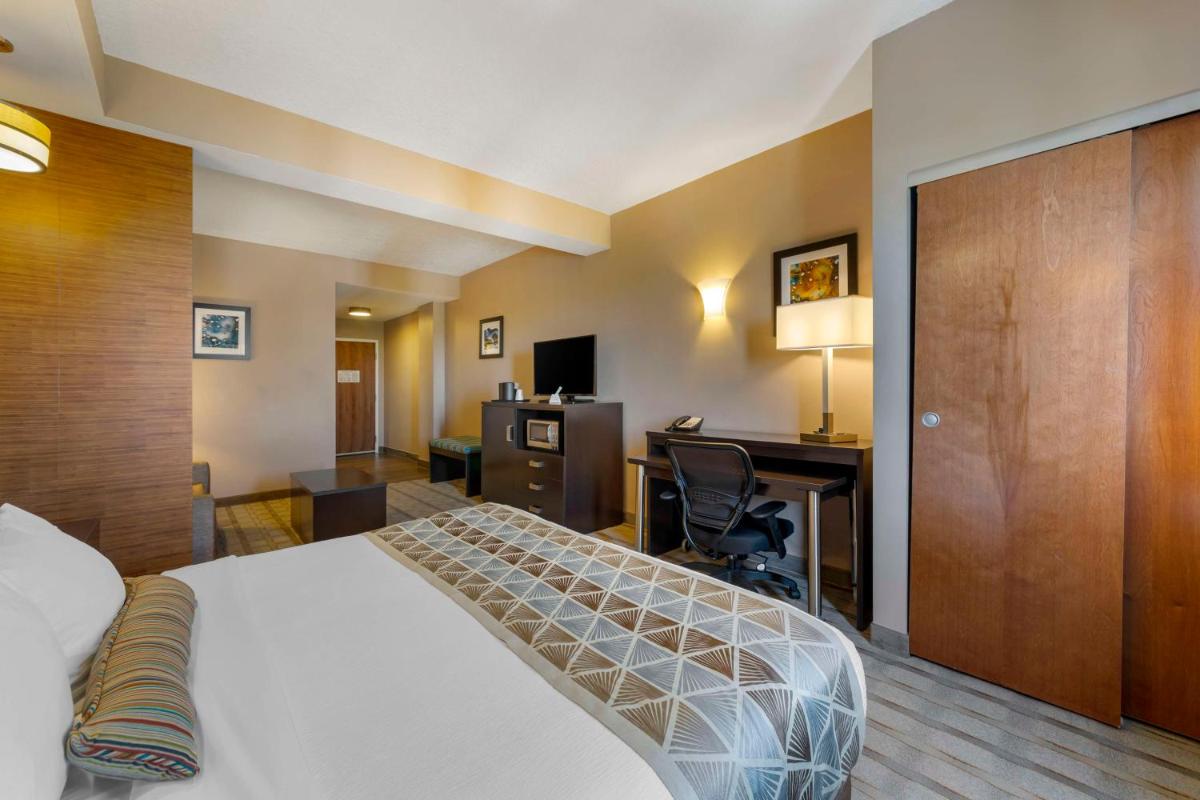 Best Western Plus Miami Executive Airport Hotel and Suites - image 7