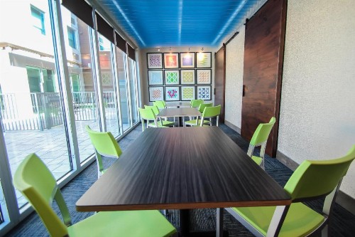 Holiday Inn Express & Suites Miami Airport East an IHG Hotel - image 20