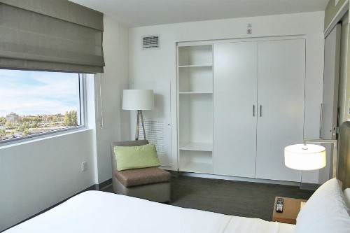 Element Miami Doral - image 3