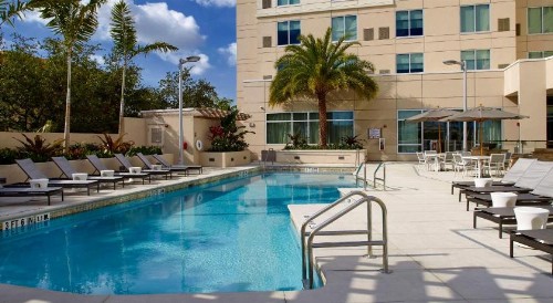 Hyatt Place Miami Airport East - image 2