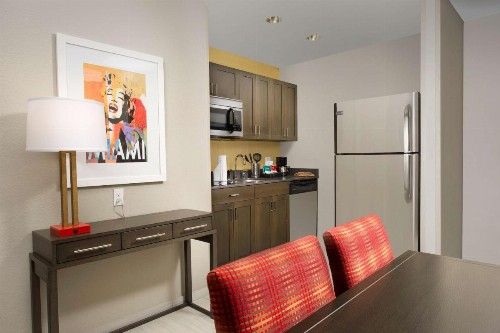 Homewood Suites by Hilton Miami Downtown/Brickell - image 10