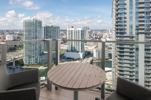 EAST Miami - image 21