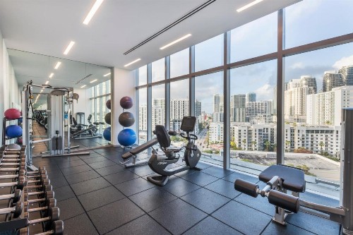Novotel Miami Brickell - image 3