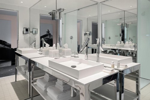 SLS Brickell - image 31